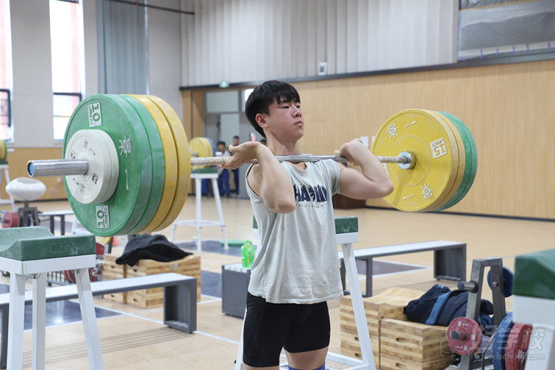 举重训练