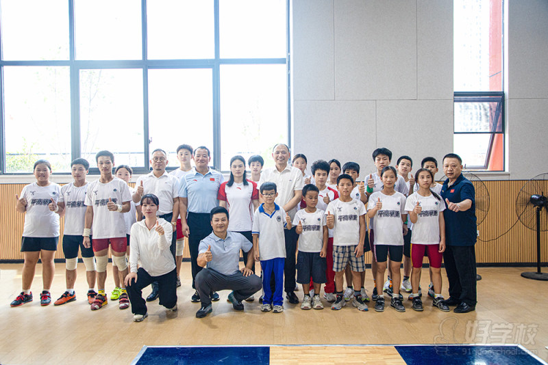 奥运冠军进校园