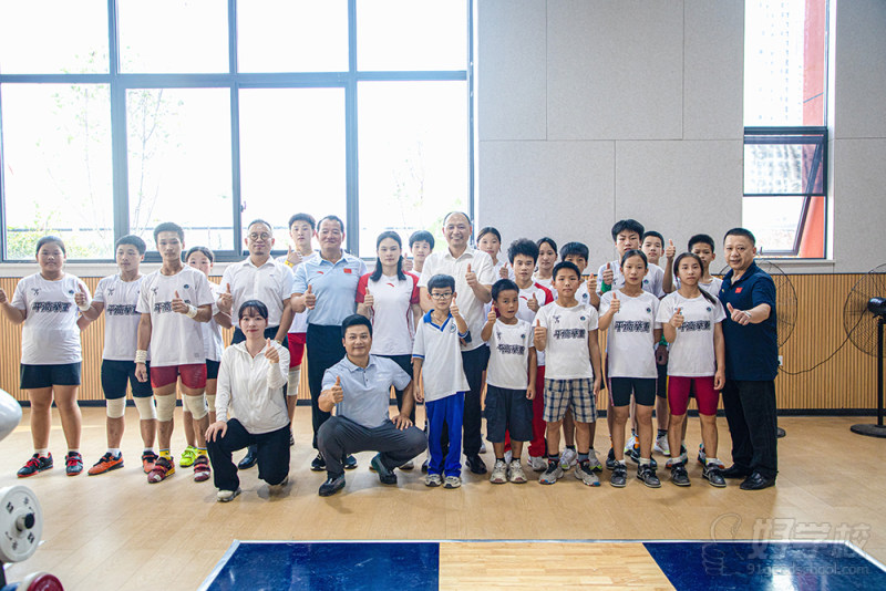 奥运冠军进校园