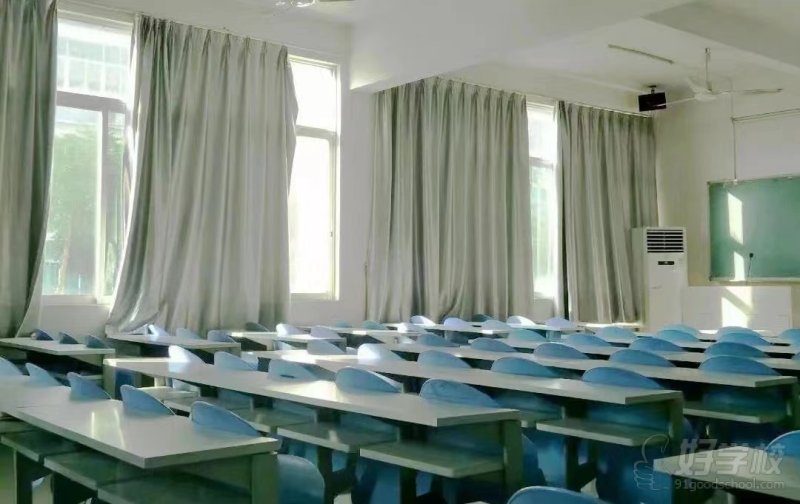 课室环境