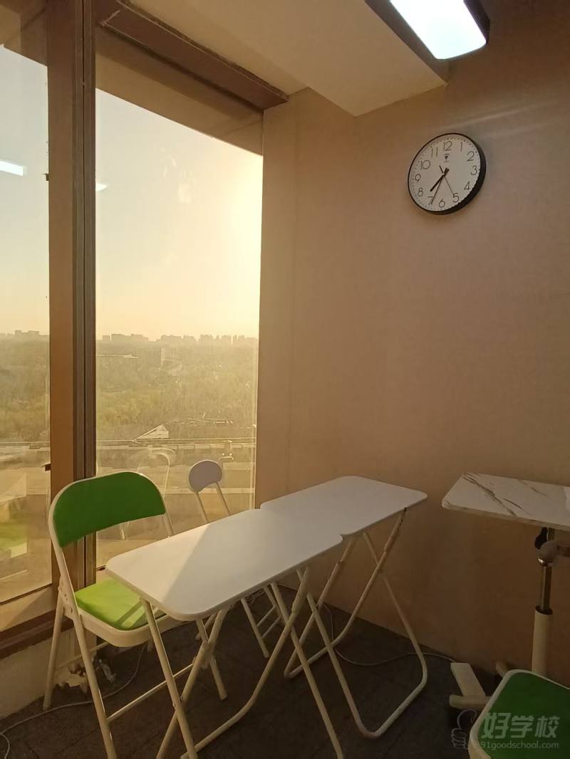 金泉广场校区环境