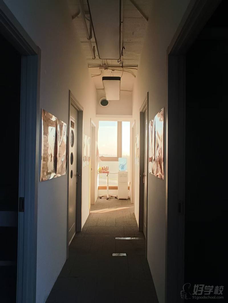 金泉广场校区环境