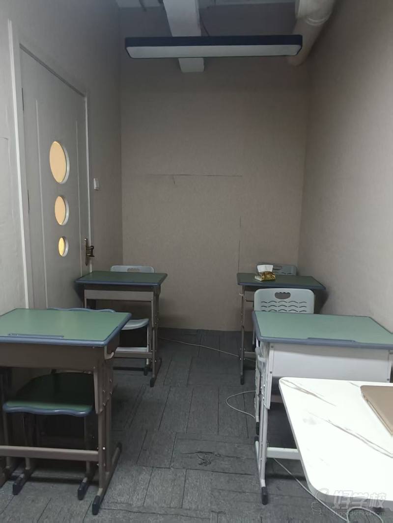 金泉广场校区环境