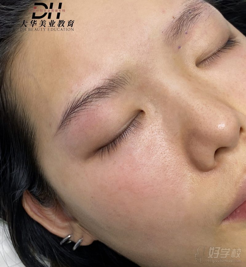 纹绣半永久作品展示