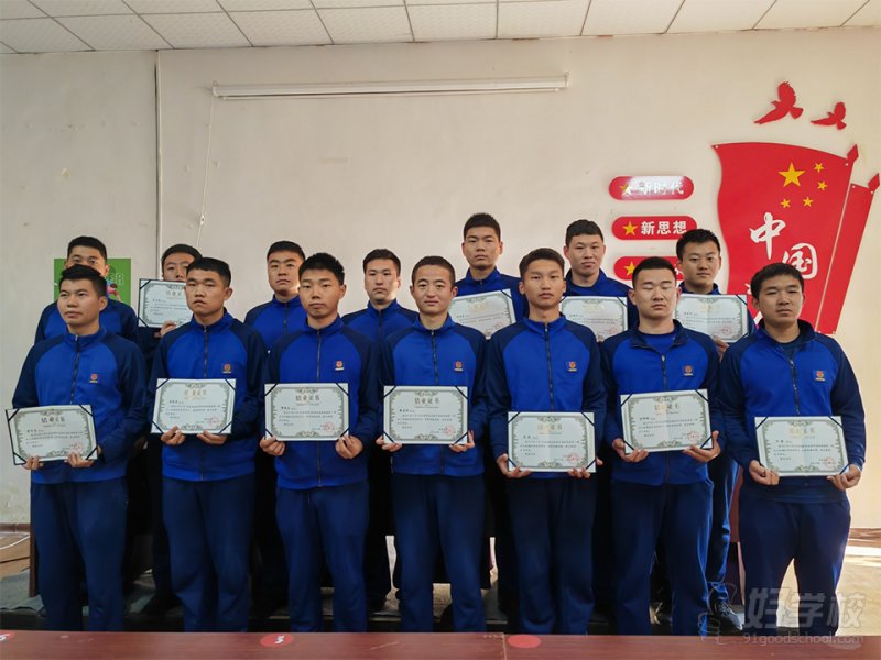 消防支队无人机操控员