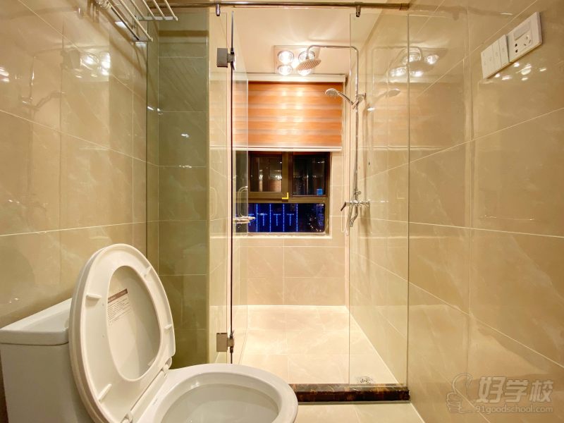 武昌校区宿舍环境