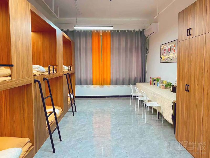 江夏校区宿舍环境