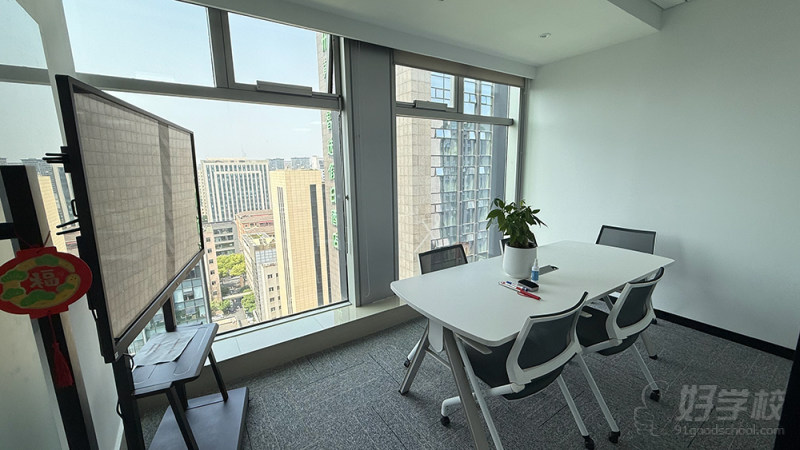 寻语-3-6人小班教