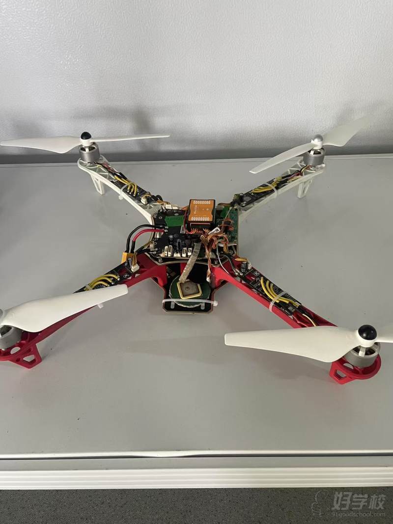 四轴无人机2