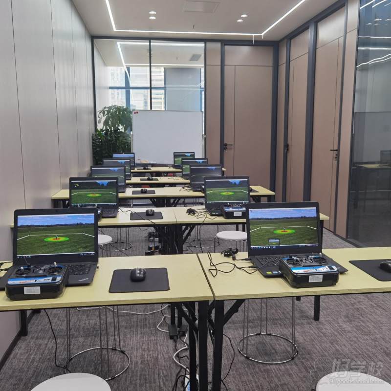 翼飞越福田车公庙