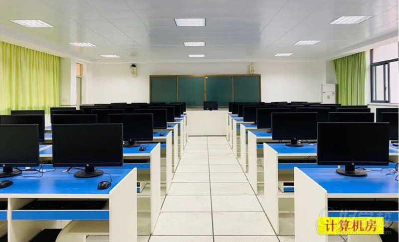 课室环境