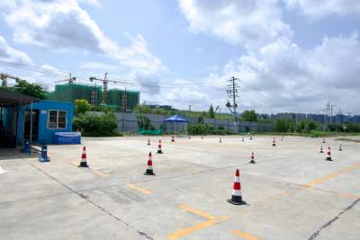 成都校区