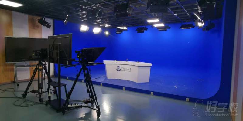 全媒体虚拟实验室