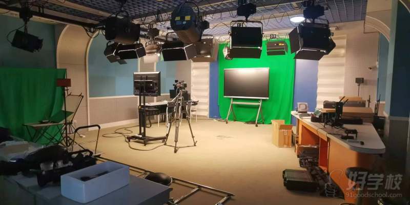 传媒艺术实验室