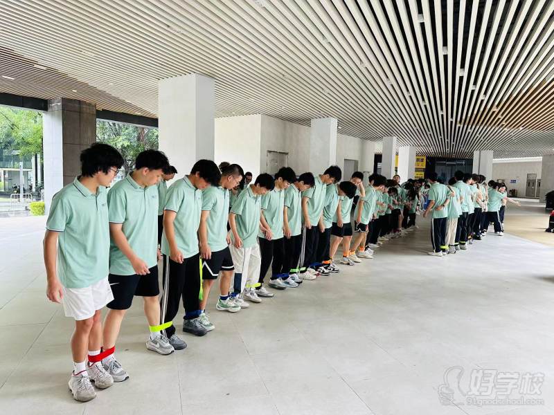 校园活动-出国留学班