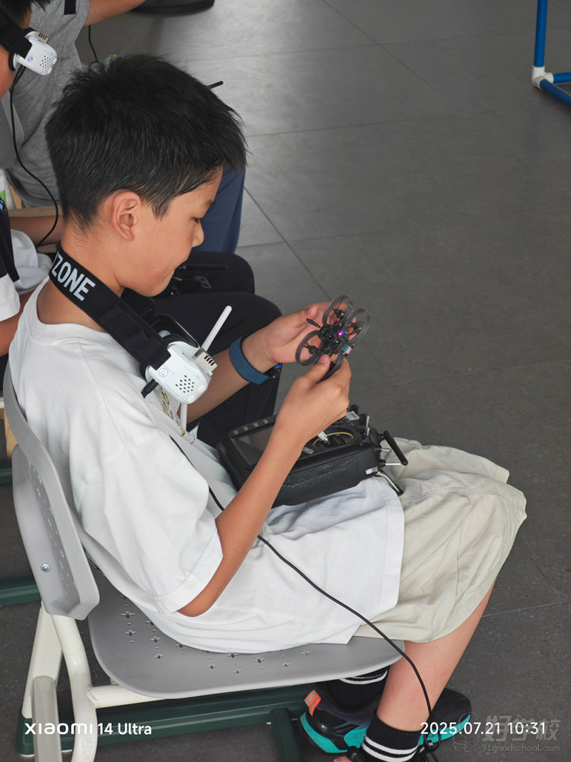 穿越机实机飞行