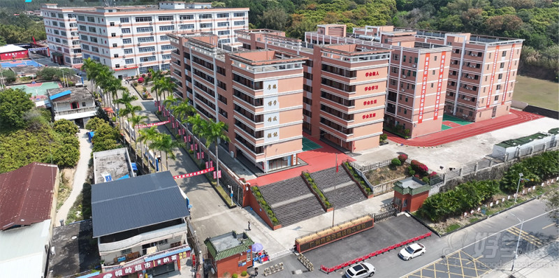 校区俯瞰（局部）