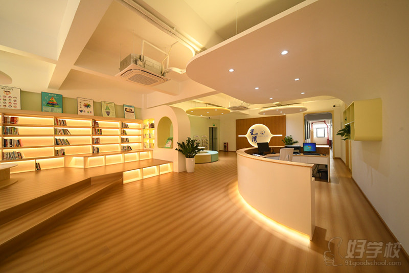 佛山校区—图书馆