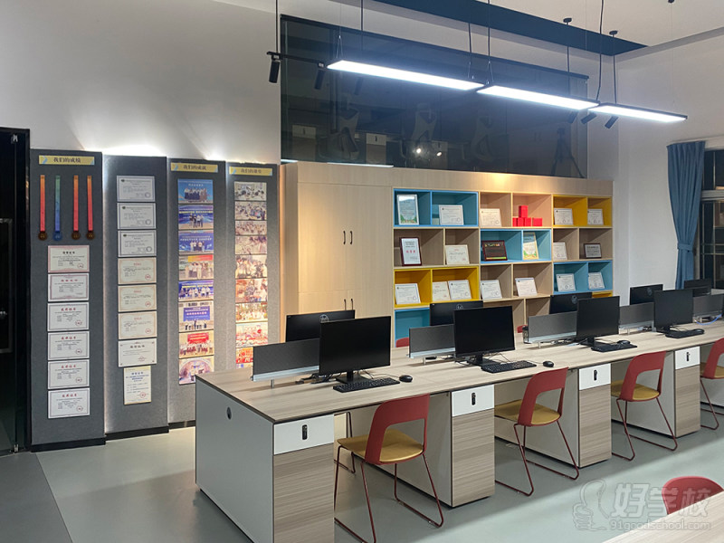 佛山校区—模拟器课室