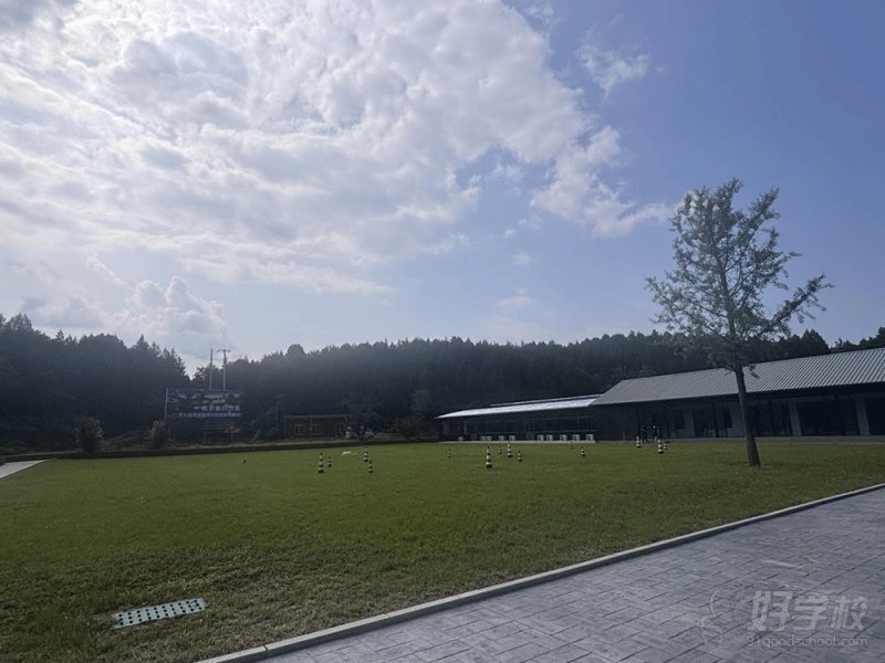 基地实操训练场图-1