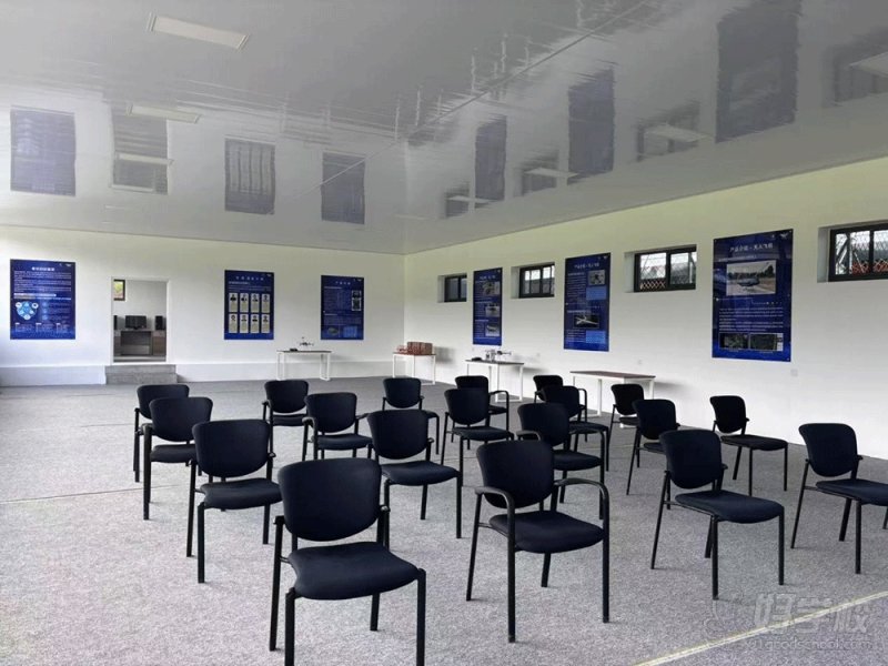 基地室内教学展示-2