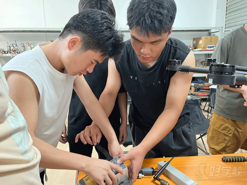 装调检修课程教学现场