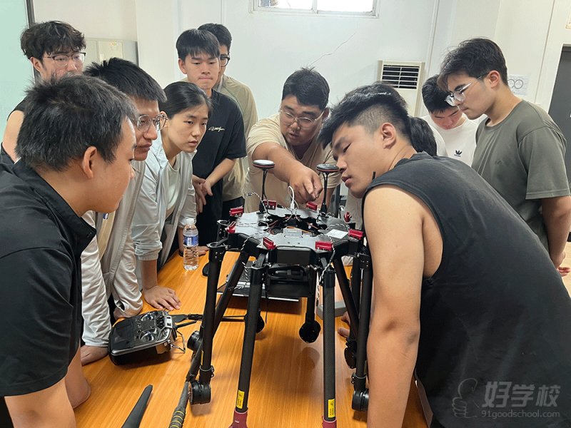 装调检修课程教学现场