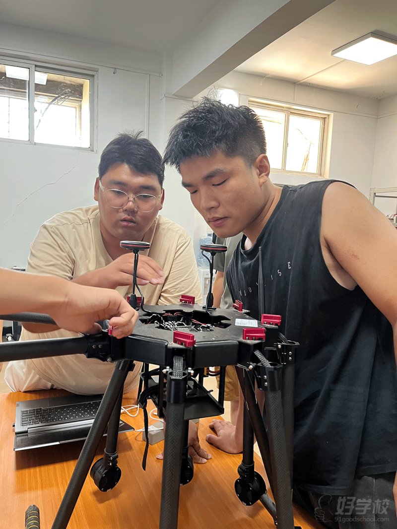 装调检修课程教学现场