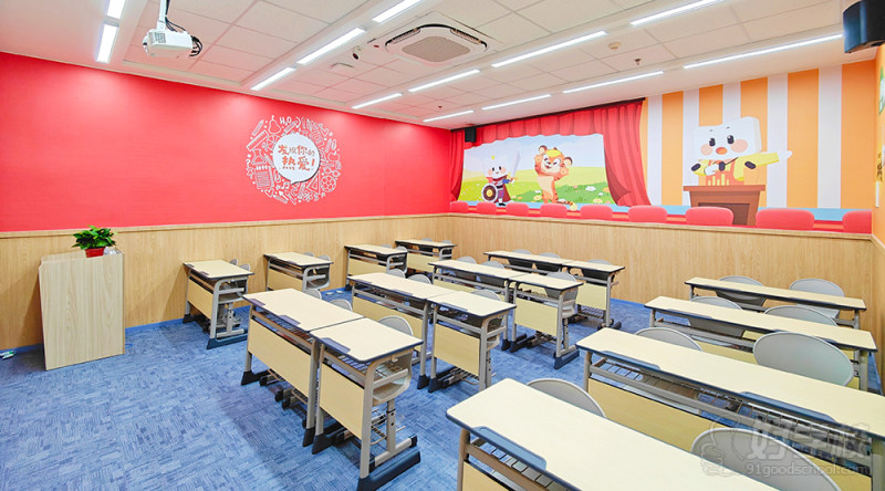 南宁凤岭春天校区环境