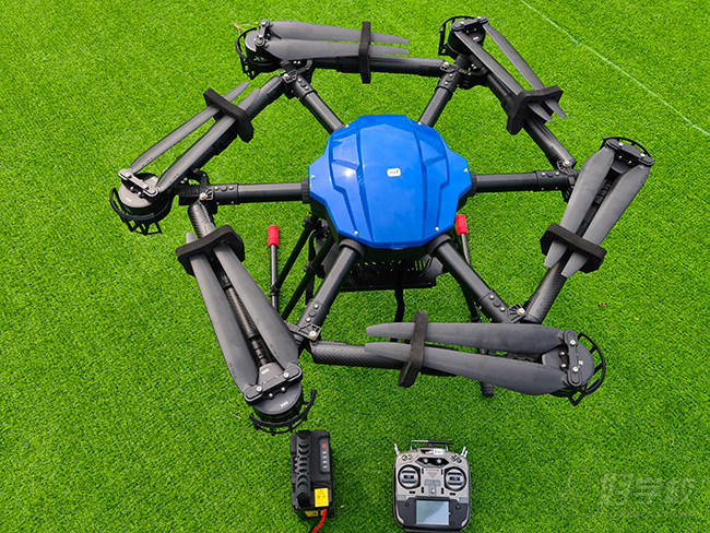 四类超视距教练机--