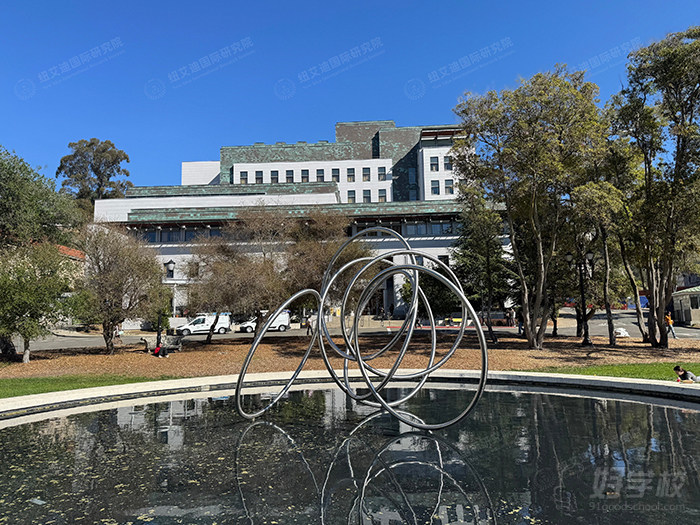 美国三校博士后出境班