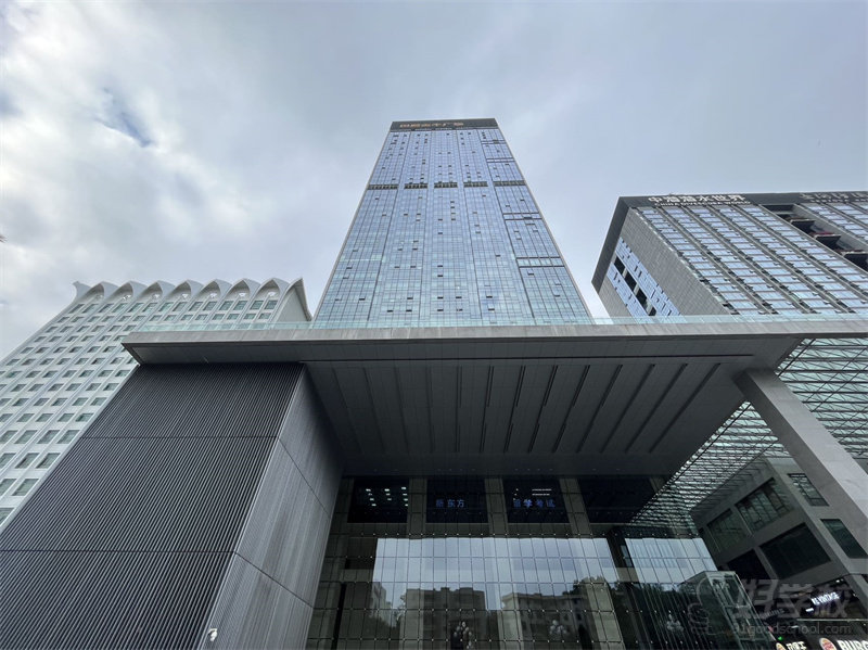 深圳校区大厦外观