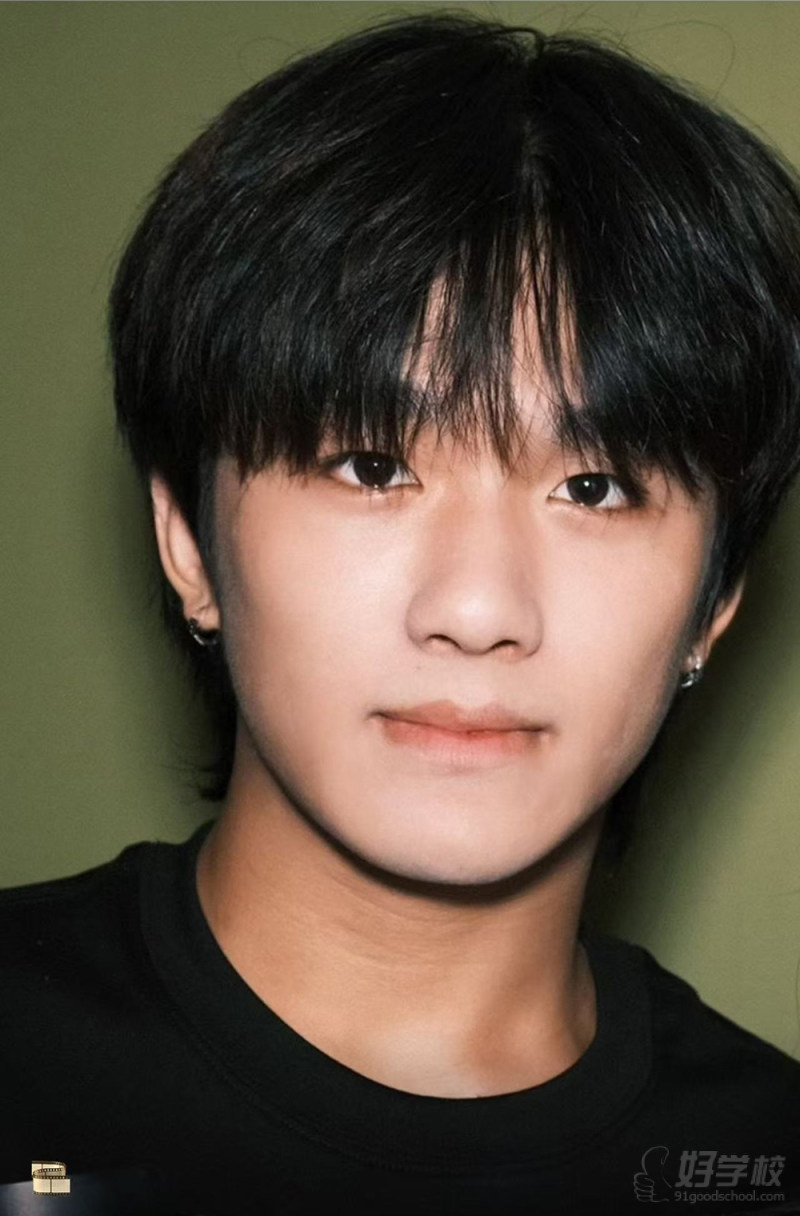 蓝俊豪，国科大高中，