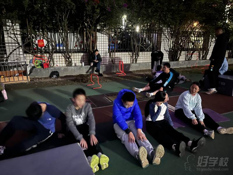 川师狮子山上课现场