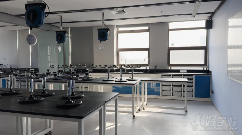 理化生全科实验室