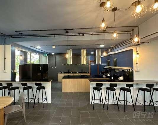 新加坡学校公寓环境