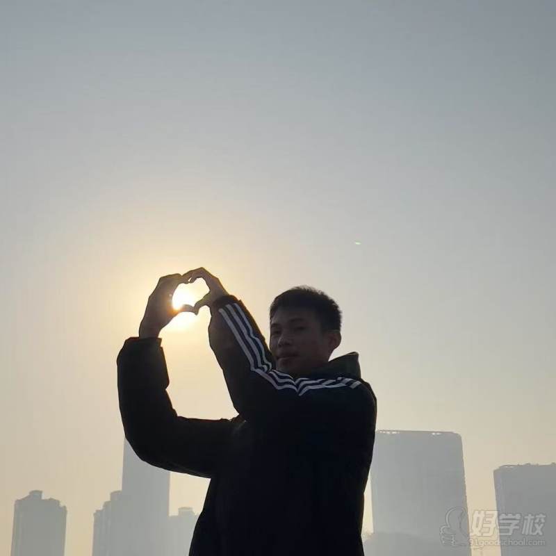 覃富豪—优秀学员