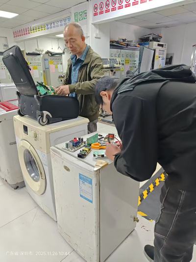 五方廣場校區(qū)