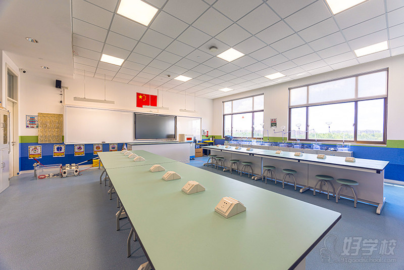 小学科学实验室