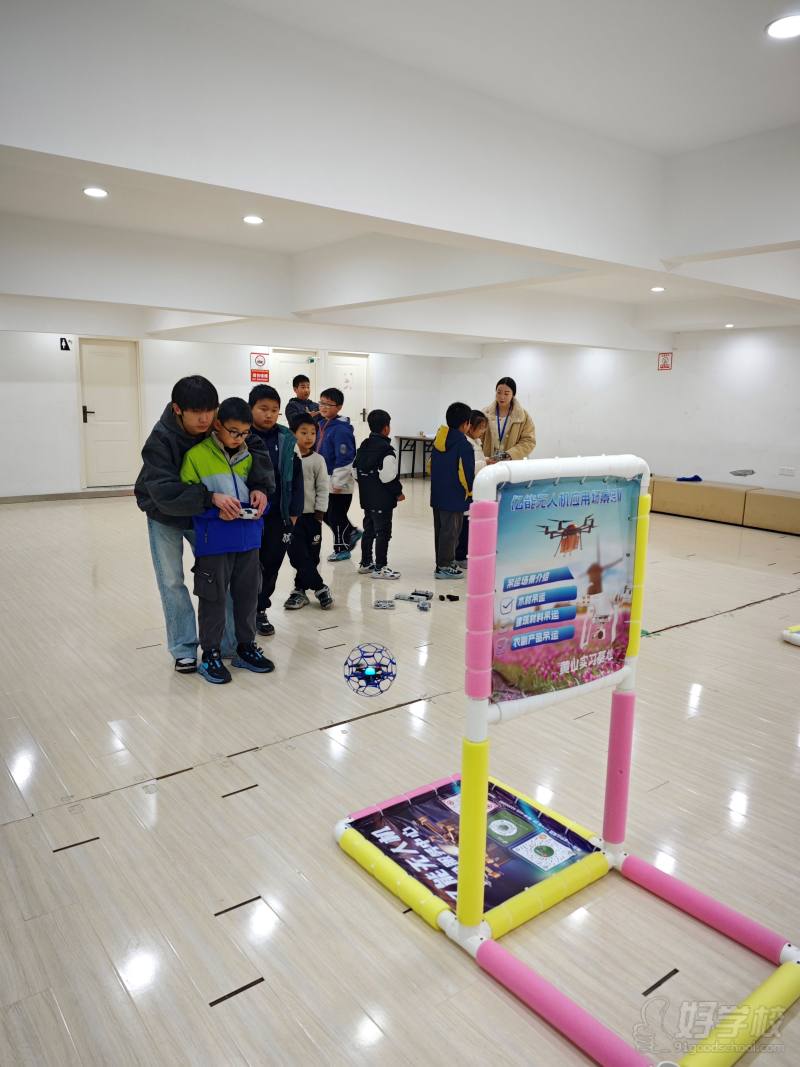 宣传活动师生风采