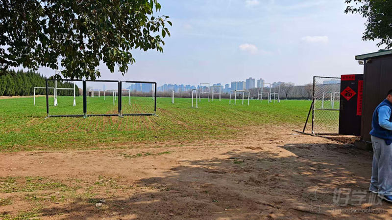 穿越机飞行场地