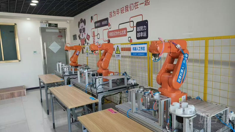 官方宣传照片10-