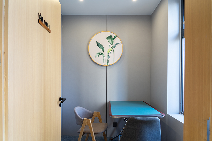 鳳鳴朝陽咨詢點