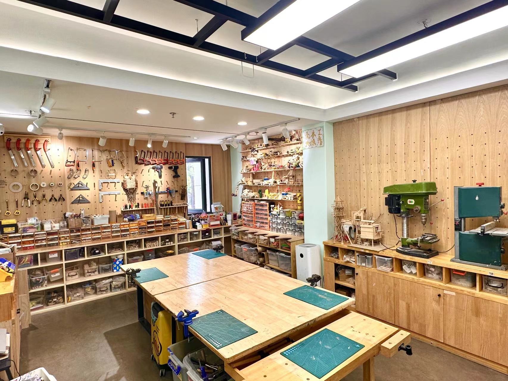 艺启创想罗湖校区