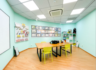 深圳艺启清央画室