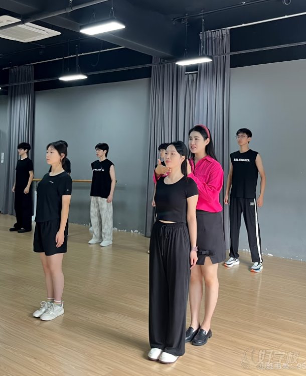 服表形体训练指导