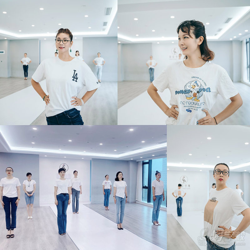 成人模特教学现场