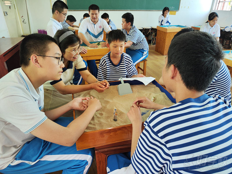 教学场景-心里沙盘课