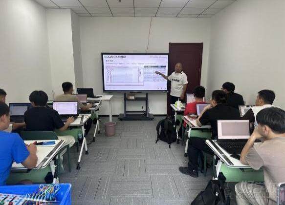 教学场景
