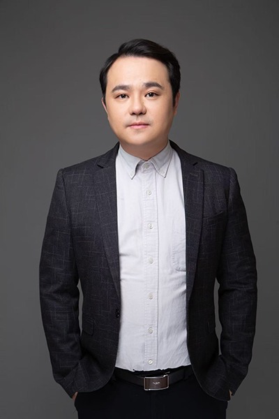 黄老师.png